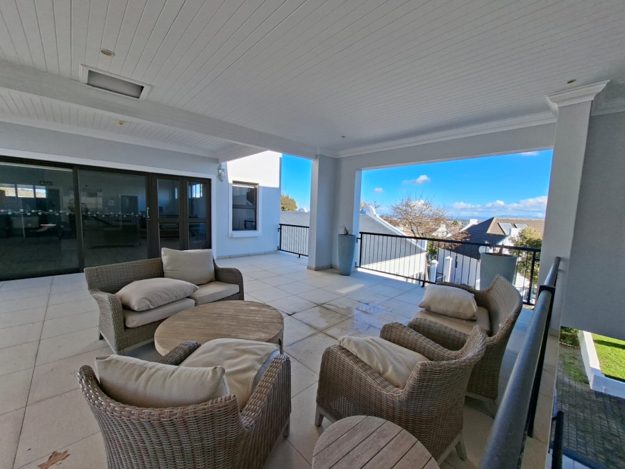 To Let 1 Bedroom Property for Rent in Zevenwacht Retirement Village Western Cape